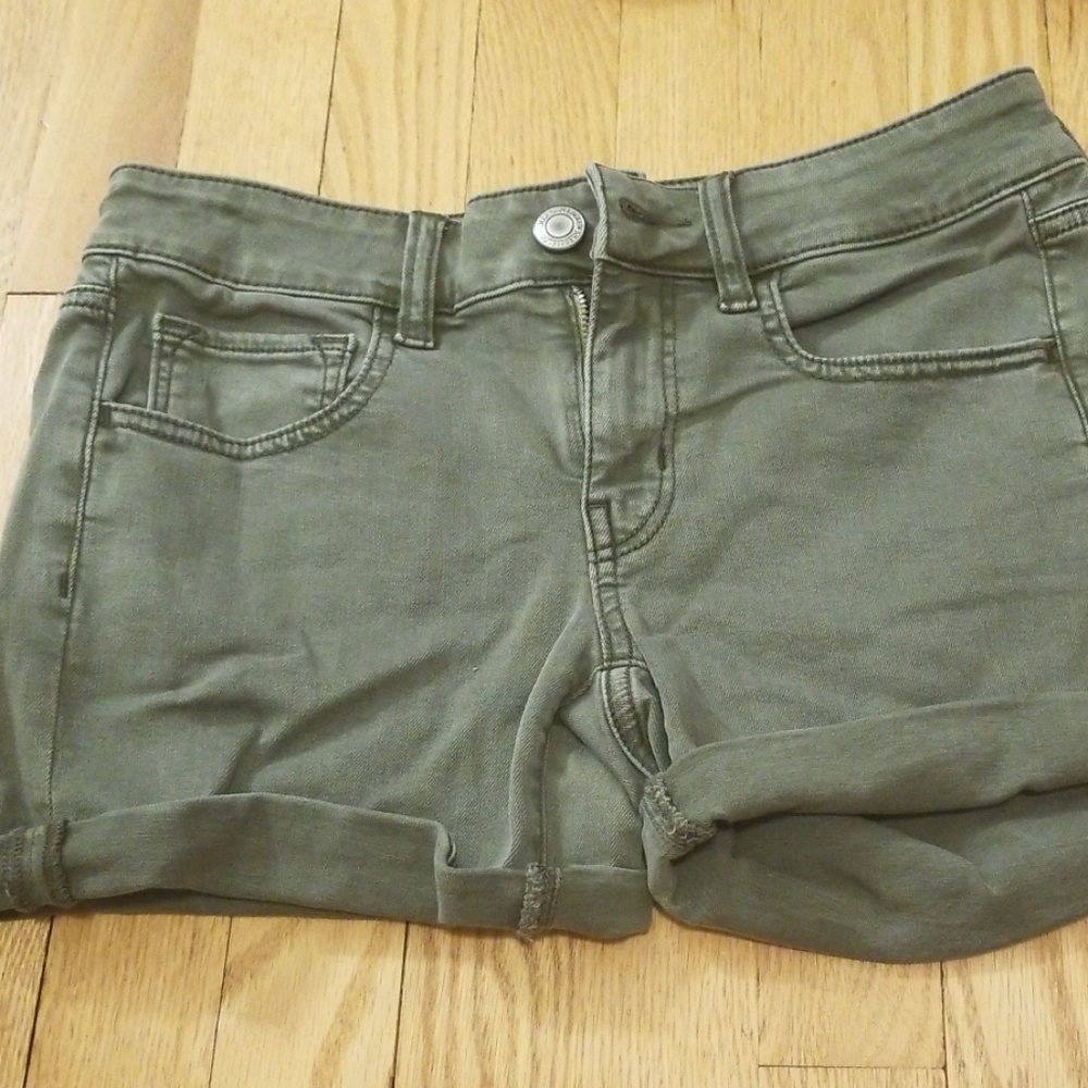 AE shorts